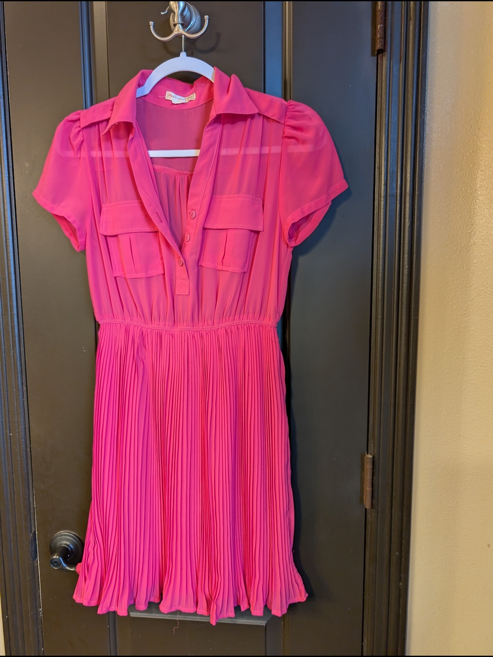 Women’s Pink Pleated Shirt Dress